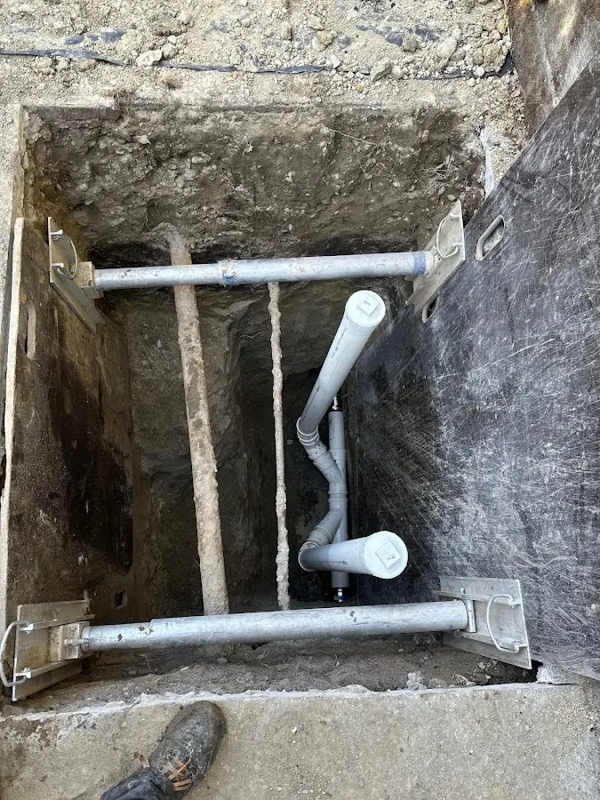 Experienced plumber completing Dishwasher Repair work in Rotonda